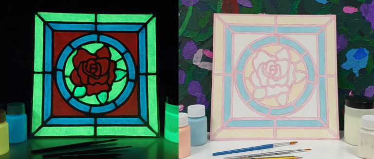 Fensterbild mit Rose: leuchtend im Dunkeln und bei Tageslicht im Vergleich